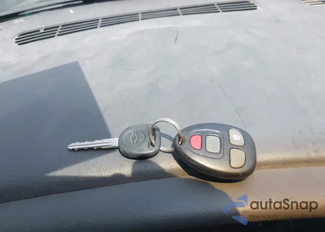 2004 Chevrolet Silverado 1500 Ls из США, поврежденный, VIN 1GCEC19V24Z240928